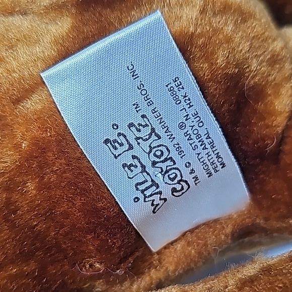 Vintage Wile E. Coyote Stuffed Animal Plushie Plush Warner Bros 1992 Mighty Star - Picture 15 of 16